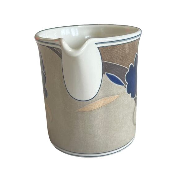 Mikasa Intaglio Bolero CY103 Creamer Jug 3-1/4" High - Picture 3 of 6